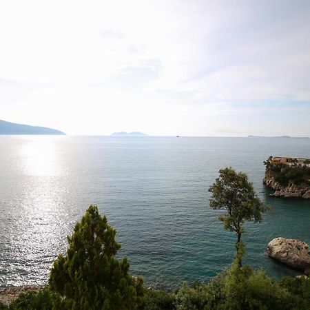 Skyhill Boutique Hotel Vlorë Exterior foto